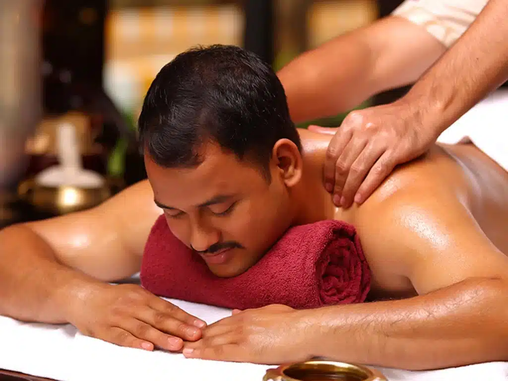 Abhyanganam Patanjali wellness center